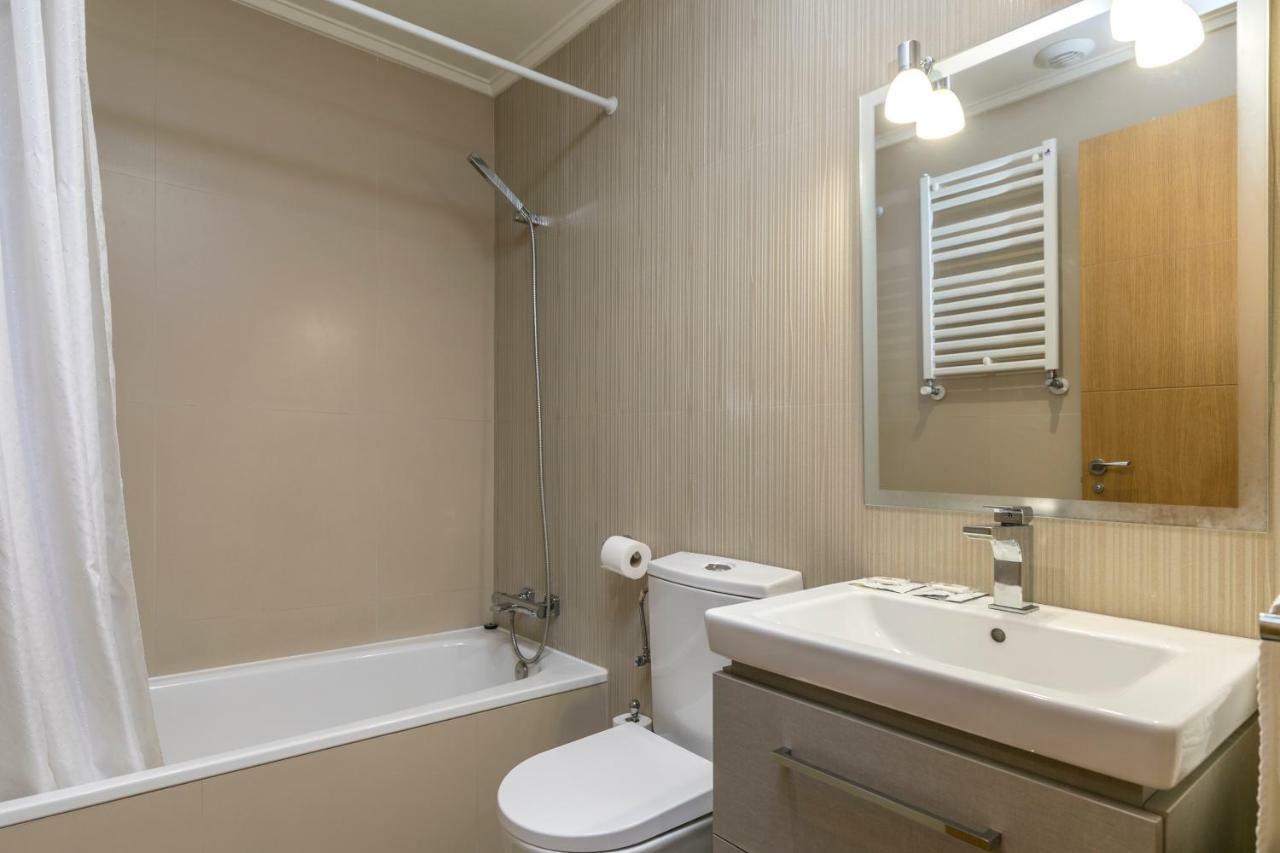 Zurriola Suites By Forever Rentals San Sebastián Eksteriør bilde