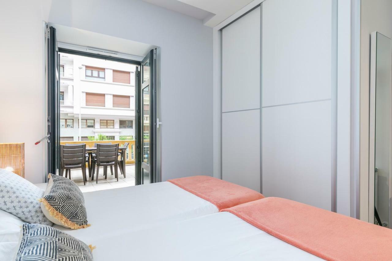 Zurriola Suites By Forever Rentals San Sebastián Eksteriør bilde