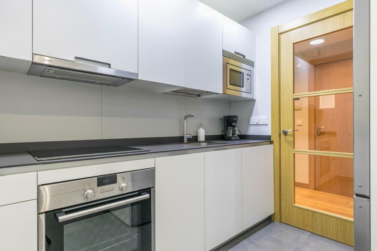Zurriola Suites By Forever Rentals San Sebastián Eksteriør bilde